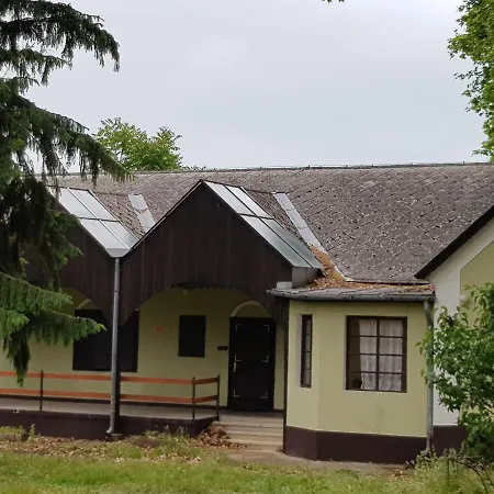 Domus Vendeghaz Gasthuis